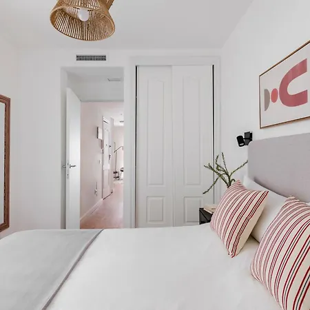 Madrid Sur Apartments By Olala Homes-2